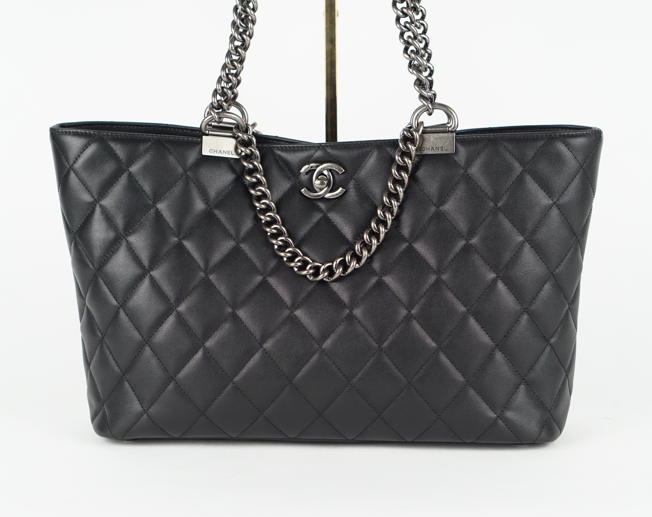 Chanel black chain bag sale